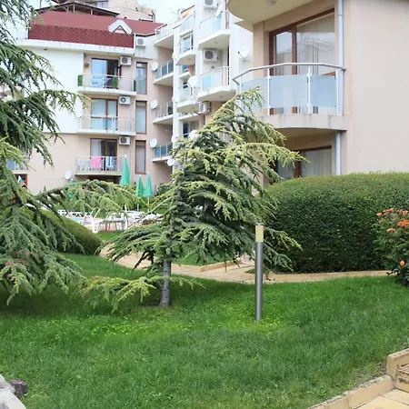 Daire Complex Starfish със собствено паркомясто *