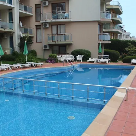 Daire Complex Starfish със собствено паркомясто Sveti Vlas