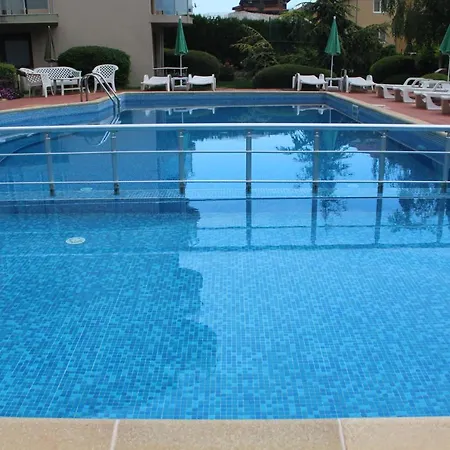 Apartament Complex Starfish със собствено паркомясто