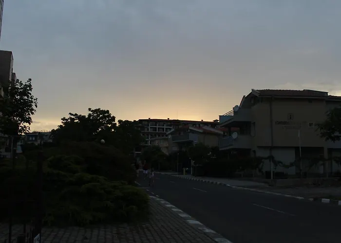 Complex Starfish със собствено паркомясто * Свети Влас