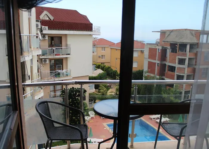 Апартамент Complex Starfish със собствено паркомясто Свети Влас